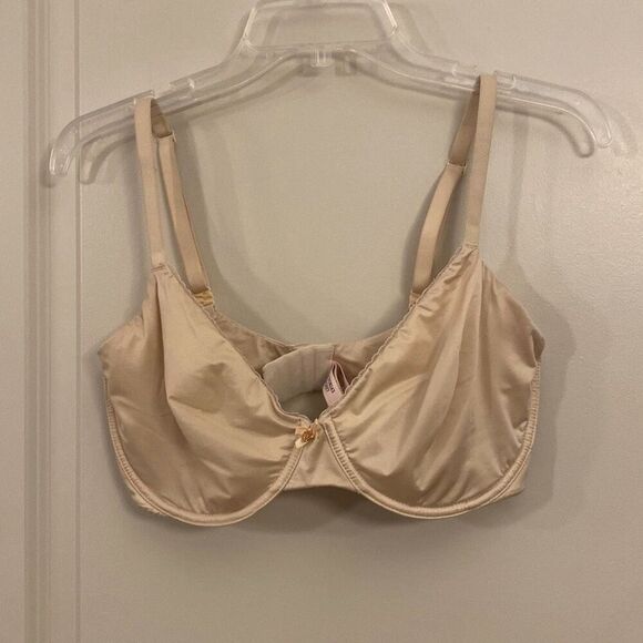 Victoria’s Secret bra unlined Demi bra size 36DDD - Picture 2 of 6